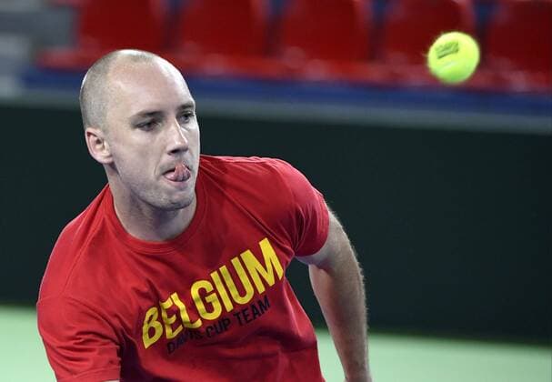 CHARLEROI - APRIL 4, 2017 : Steve Darcis of Belgium pictured during practice session before Davis Cup World quarterfinal match between Belgium and Italy in the Spiroudome on april 7 till 9 april, 2017 in Charleroi 4 04 2017 Belgium TENNIS : Entrainement Equipe Belgique - Coupe Davis - Charleroi - 04 04 2017 PhotoNews Panoramic  700029173