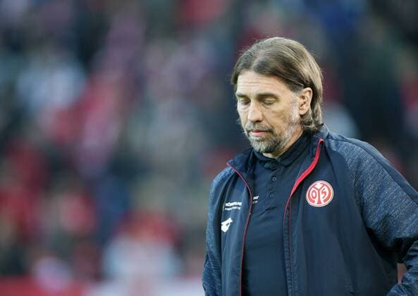 Mainz 05 - RB Leipzig Fussball 1.Bundesliga Mainz, 05.04.2017, Opel Arena, Fussball, GER, 1.Bundesliga, 27.Spieltag , 1. FSV Mainz 05 vs. RB Leipzig 2:3 (0:0) , Im Bild: Trainer Martin Schmidt (Mainz) ,
