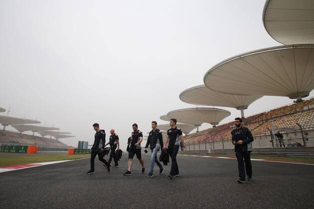 Chinese Grand Prix, Shanghai 06 - 09 April 2017 06.04.2017 - Daniil Kvyat (RUS) Scuderia Toro Rosso STR12 