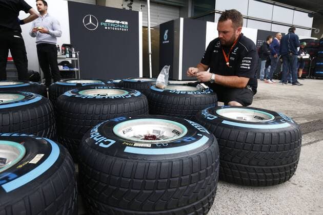 Shanghai : Motorsports: FIA Formula One World Championship WM Weltmeisterschaft 2017 on March, 25, 2017, Chinese Formula One Grand Prix Shanghai Circuit on April 06, 2017 in Shanghai, China. (Photo by Hoch Zwei) Tyres, Reifen Shanghai China xHZx