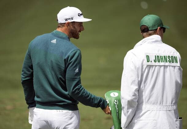 Dustin Johnson warms-up on the practice range prior to his first round at the 2017 Masters Tournament at Augusta National Golf Club in Augusta, Georgia on April 6, 2017.  AUG20170406315 KEVINxDIETSCH