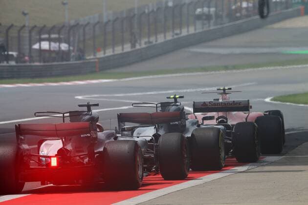 Chinese Grand Prix, Shanghai 06 - 09 April 2017 07.04.2017 - Free Practice 3, Lewis Hamilton (GBR) Mercedes AMG F1 W08, Valtteri Bottas (FIN) Mercedes AMG F1 W08 and Kimi Raikkonen (FIN) Scuderia Ferrari SF70H 