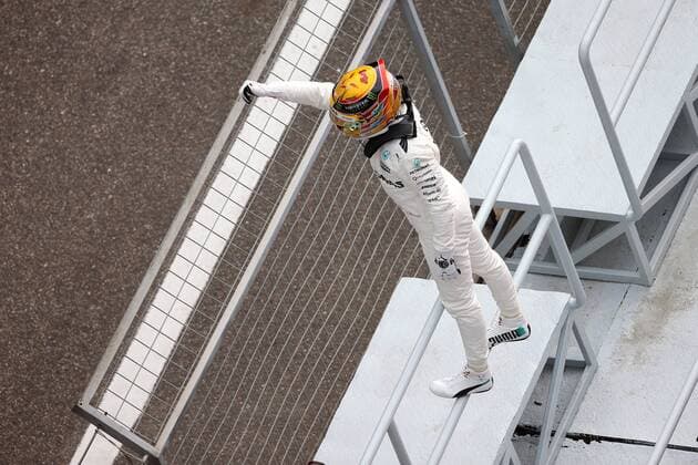 Chinese Grand Prix, Shanghai 06 - 09 April 2017 08.04.2017 - Qualifying, Lewis Hamilton (GBR) Mercedes AMG F1 W08 pole position 