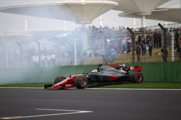 Chinese Grand Prix, Shanghai 06 - 09 April 2017 08.04.2017 - Qualifying, Crash, Romain Grosjean (FRA) Haas F1 Team VF-17 
