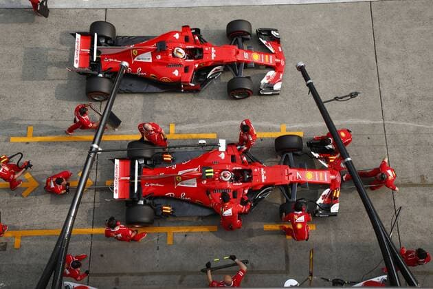 Shanghai: Motorsports: FIA Formula One World Championship WM Weltmeisterschaft 2017 5 Sebastian Vettel (GER, Scuderia Ferrari) 7 Kimi Räikkönen (GER, Scuderia Ferrari) pit stop Chinese Formula One Grand Prix Shanghai Circuit on April 08, 2017 in Shanghai, China. (Photo by Hoch Zwei) Shanghai China xHZx