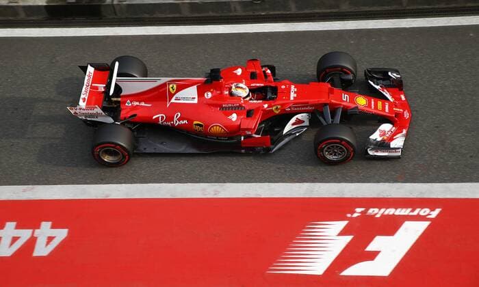 Shanghai: Motorsports: FIA Formula One World Championship WM Weltmeisterschaft 2017 5 Sebastian Vettel (GER, Scuderia Ferrari) pit stop Chinese Formula One Grand Prix Shanghai Circuit on April 08, 2017 in Shanghai, China. (Photo by Hoch Zwei) Shanghai China xHZx
