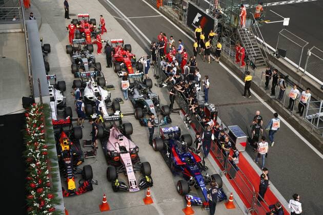 Shanghai: Motorsports: FIA Formula One World Championship WM Weltmeisterschaft 2017 parc ferme after Qualifying Chinese Formula One Grand Prix Shanghai Circuit on April 08, 2017 in Shanghai, China. (Photo by Hoch Zwei) Shanghai China xHZx
