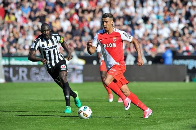07 NABIL DIRAR (mon) - 17 Cheikh NDOYE (sco) FOOTBALL : Angers vs Monaco - Ligue 1 - 08 04 2017 FEP Panoramic 
