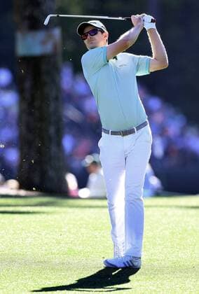 Golf: Rose, Garcia share Masters lead after 3 rounds Justin Rose of England hits his second shot on the 17th hole during the third round of the Masters Tournament at Augusta National Golf Club on April 8, 2017. Rose shot a 5-under 67 to move into a share of the lead with Sergio Garcia of Spain at 6 under. 
