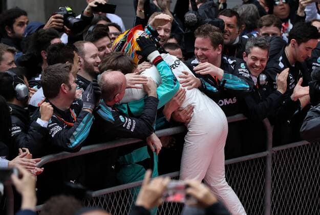 British F1 driver Lewis Hamilton of Mercedes celebrates after winning the 2017 Formula One Chinese Grand Prix at the Shanghai International Circuit in Shanghai, China, 9 April 2017. Lewis Hamilton wins 2017 Formula 1 Chinese Grand Prix  pbu604643_08