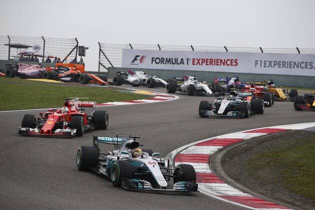 Shanghai: Motorsports: FIA Formula One World Championship WM Weltmeisterschaft 2017 44 Lewis Hamilton (GBR, Mercedes AMG Petronas) Start Chinese Formula One Grand Prix Shanghai Circuit on April 08, 2017 in Shanghai, China. (Photo by Hoch Zwei) Shanghai China xHZx