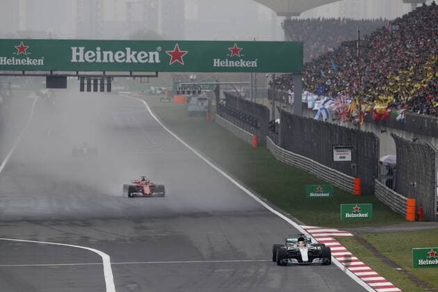 Shanghai: Motorsports: FIA Formula One World Championship WM Weltmeisterschaft 2017 44 Lewis Hamilton (GBR, Mercedes AMG Petronas) 5 Sebastian Vettel (GER, Scuderia Ferrari) Chinese Formula One Grand Prix Shanghai Circuit on April 08, 2017 in Shanghai, China. (Photo by Hoch Zwei) Shanghai China xHZx