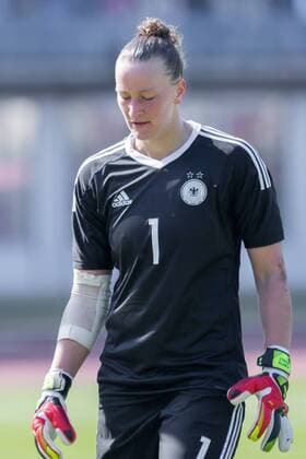 Almuth Schult (GER, 1, Torwart, goal keeper); Enttäuschung, enttäuscht, Frustration, disappointed, Fußball, Frauen, Länderspiel, Deutschland - Kanada, xprx