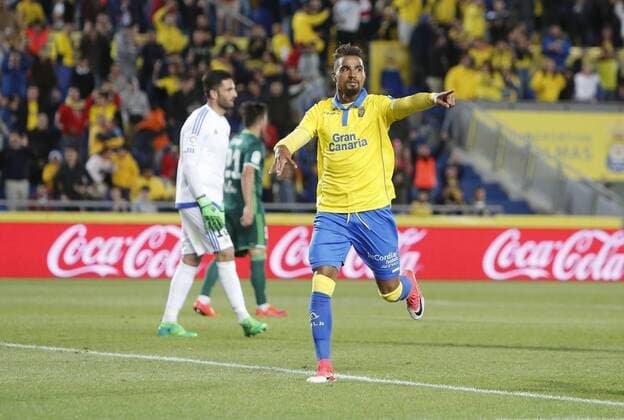 Kevin PRINCE BOATENG DE LAS PALMAS CELEBRA EL SEGUNDO GOL DEL EQUIPO AMARILLO MARCADO POR EL MISMO EN EL PARTIDO QUE LE ENFRENTO AL REAL BETIS EN EL ESTADIO DE GRAN CANARIA. Cordon Press  xPHOTOxBYxÂ©SERGIOxBOLANOS xFOTOx xPARTIDOxLIGAxSANTANDERxJORNADAx31xUDxLASxPALMASx-xREALxBETISx