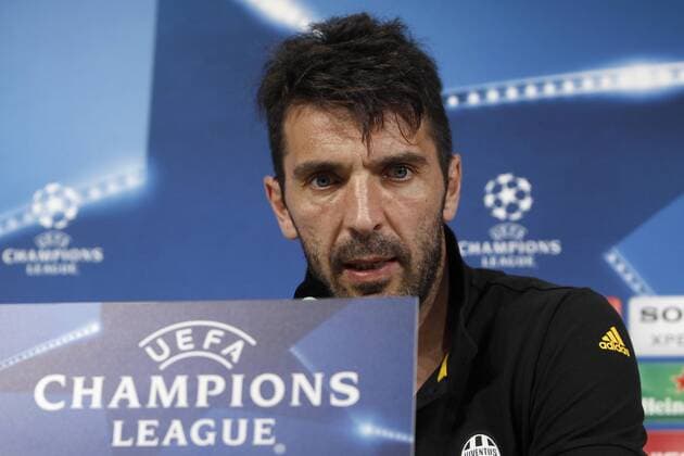 Italy: Champions League- Juventus press conference PK Pressekonferenz Juventus goalkeeper Gianluigi Buffon attends a a press conference ahead of the Champions League quarter finals first leg soccer match against Barcelona.  IsabellaxBonottox xPacificxPress
