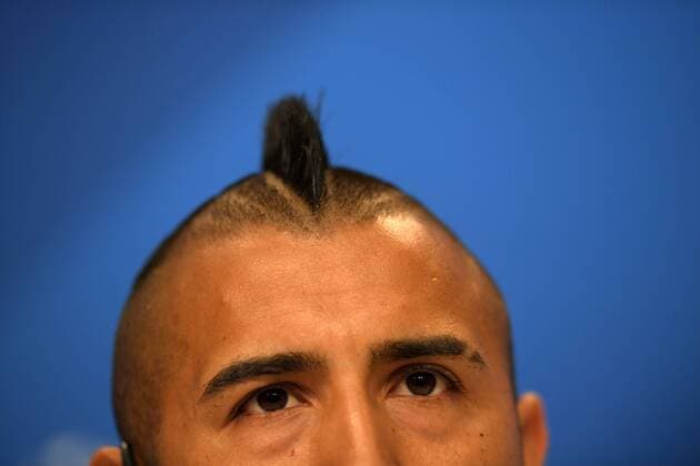 11.04.2017, Fussball Champions-League 2016 2017, Pressekonferenz FC Bayern vor dem Viertelfinale Hinspiel, FC Bayern München - Real Madrid, in der Allianz-Arena München, Arturo Vidal (FC Bayern München) bei der PK. 