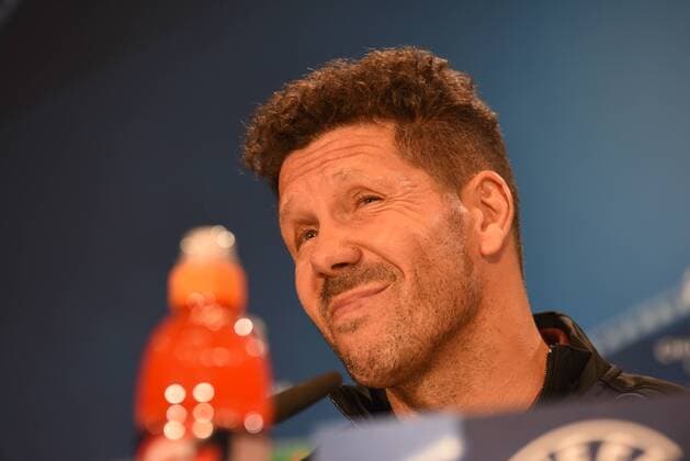 Atlético de Madrid s coach Diego Simeone attends a press conference PK Pressekonferenz ahead of UEFA Champions League quarter-final first leg match against Leicester City at Vicente Calderón stadium on April 12, 2017 in Madrid, Spain.  JorgexSanz PacificxPress