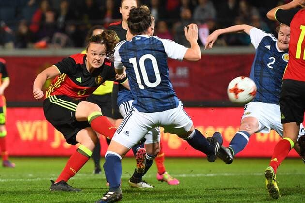 LEUVEN, BELGIUM - APRIL 11 : De Caigny Tine Lea of Belgium during the Women s International Friendly Länderspiel Match between Belgian Red Flames and Scotland on April 11, 2017 in Leuven, Belgium, 11 04 2017 FOOTBALL FEMININ : Belgique vs Ecosse - Match amical - Louvain - 11 04 2017 Photonews Panoramic  700024xxx
