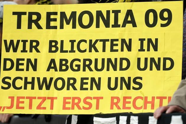 Fan Plakat , Borussia Dortmund vs AS Monaco, UEFA Champions League, Viertelfinale, Nachholspiel Fussball, 12.04.2017, Dortmund Copyright: xLangerx xEibner-Pressefotox EP_HLR
