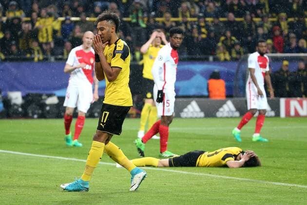 , EmotionPierre-Emerick Aubameyang (Borussia Dortmund 17) Shinji Kagawa (Borussia Dortmund 23) , Borussia Dortmund vs AS Monaco, UEFA Champions League, Viertelfinale, Nachholspiel Fussball, 12.04.2017, Dortmund Copyright: xLangerx xEibner-Pressefotox EP_HLR