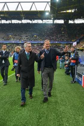 Fußball, CL, Borussia Dortmund - AS Monaco Thomas de Maiziere mit Hans-Joachim Watzke (Geschäftsführer Borussia Dortmund) Dortmund, Germany, 12.04.2017, Fussball, UEFA Champions League, Borussia Dortmund - AS Monaco, xklx