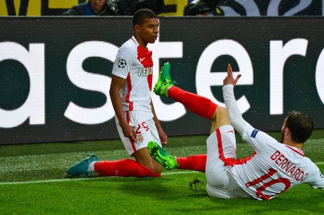 Torjubel von Kylian Mbappe (AS Monaco) und Bernardo Silva (AS Monaco) nach dem 2:0 Dortmund, Germany, 12.04.2017, Fussball, UEFA Champions League, Borussia Dortmund - AS Monaco, xklx