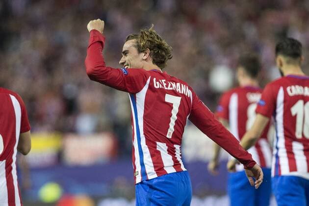 Antoine Griezmann of Atletico de Madrid celebrates after scoring a goal during the match of Champions LEague between Atletico de Madrid and LEicester City Football Club at Vicente Calderon Stadium in Madrid, Spain. April 12, 2017.  (20170412040)