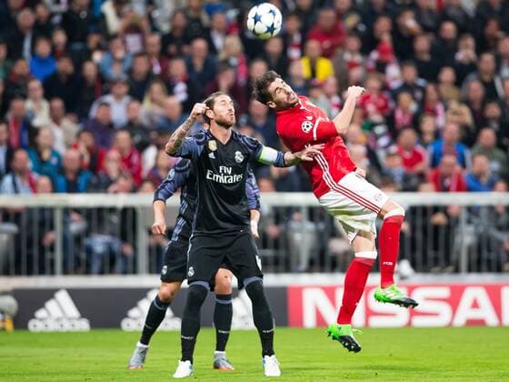 12.04.2017 MONACHIUM PILKA NOZNA (FOOTBALL), LIGA MISTRZOW 1 4 FINALU (UEFA CHAMPIONS LEAGUE) 2017 2018 MECZ (GAME) FC BAYERN MONACHIUM - REAL MADRYT BAYERN MUNICH - REAL MADRID NZ JAVI MARTINEZ SERGIO RAMOS FOTO LUKASZ SKWIOT CYFRASPORT NEWSPIX.PL --- Newspix.pl FRANCE OUT!  20170412CSLS0041