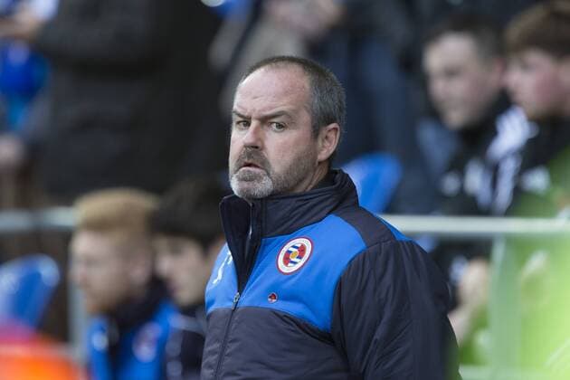Reading manager Steve Clarke during the Sky Bet Championship match between Cardiff City and Reading at the Cardiff City Stadium, Cardiff, Wales on 7 November 2015. Copyright: xMarkxHawkinsx 07000009