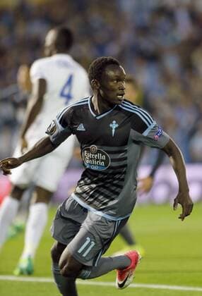 Celta de Vigo s midfielder Pione Sisto celebrates after scoring a goal against KRC Genk during the UEFA Europa League, quarter final, first leg soccer match between Celta de Vigo and KRC Genk at the Balaidos stadium in Vigo, Spain, 13 April 2017. CELTA DE VIGO - KRC GENK !ACHTUNG: NUR REDAKTIONELLE NUTZUNG!  Copyright: xLavandeiraxjrx GRA218 20170413-636277186476596116