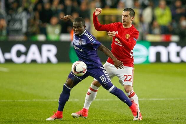 Anderlecht s Frank Acheampong and Manchester s Henrikh Mkhitaryan fight for the ball during a soccer game between Belgian team RSC Anderlecht and English club Manchester United ManU F.C. in Brussels, Thursday 13 April 2017, the first leg of the quarter finals of the Europa League competition. BRUNOxFAHY  x05081196x