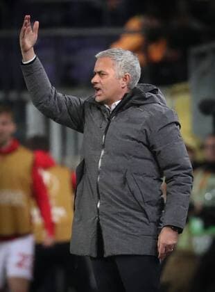 Manchester s head coach Jose Mourinho gestures during a soccer game between Belgian team RSC Anderlecht and English club Manchester United ManU F.C. in Brussels, Thursday 13 April 2017, the first leg of the quarter finals of the Europa League competition. VIRGINIExLEFOUR  x05081231x