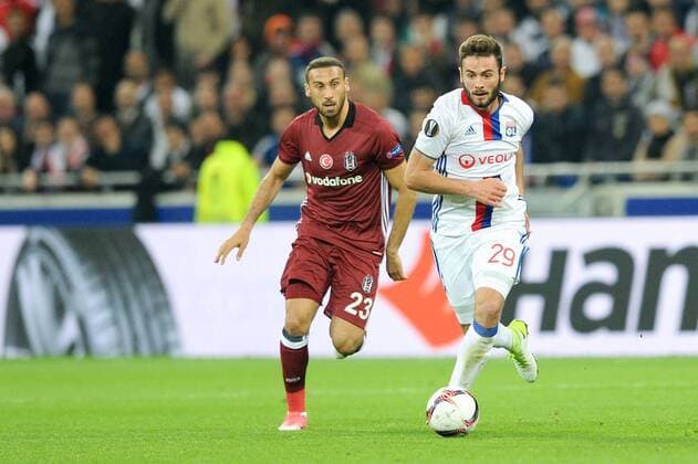 29 Lucas Tousart (ol) - 23 Cenk Tosun (bes) FOOTBALL : Lyon vs Besiktas - Europa League - 13 04 2017 FEP Panoramic 