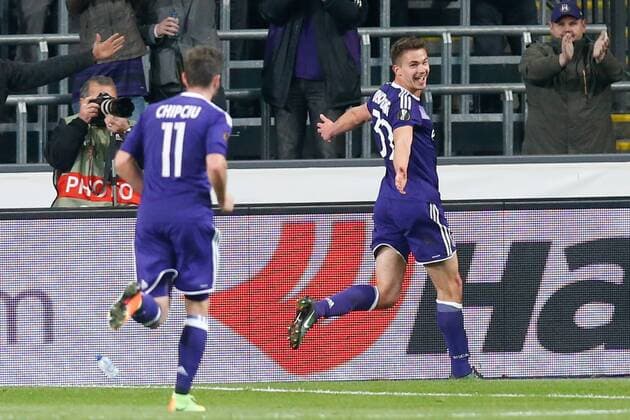 Anderlecht s Leander Dendoncker celebrates after scoring during a soccer game between Belgian team RSC Anderlecht and English club Manchester United ManU F.C. in Brussels, Thursday 13 April 2017, the first leg of the quarter finals of the Europa League competition. BRUNOxFAHY  x05081269x
