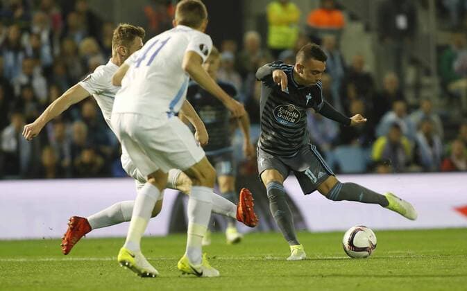 Partido de ida de cuartos de la Europa League entre el Celta y el Genk en Balaídos. En la imagen, Iago Aspas logra su gol. First leg of 1 4 Europa League between Celta and Genk. In this picture, Iago Aspas scores his goal. xJORGExLANDINx 