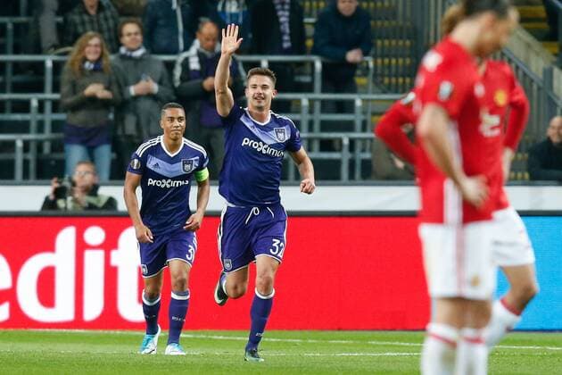Anderlecht s Leander Dendoncker celebrates after scoring during a soccer game between Belgian team RSC Anderlecht and English club Manchester United ManU F.C. in Brussels, Thursday 13 April 2017, the first leg of the quarter finals of the Europa League competition. BRUNOxFAHY  x05081292x