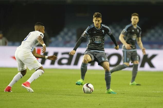 Partido de ida de cuartos de la Europa League entre el Celta y el Genk en Balaídos. En la imagen, Radoja. First leg of 1 4 Europa League between Celta and Genk. In this picture, Radoja. xJORGExLANDINx 