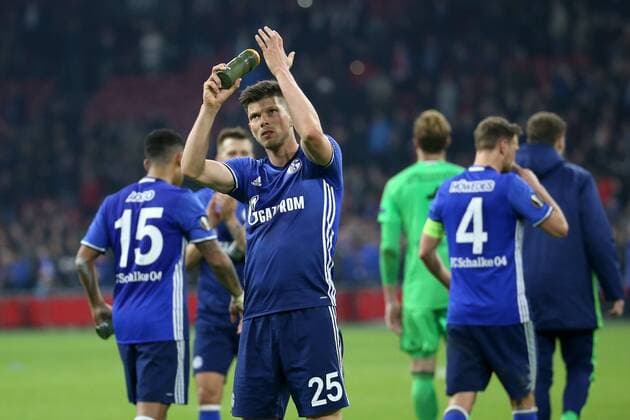 Klaas-Jan Huntelaar ( FC Schalke 04 25) nach der Niederlage, Ajax Amsterdam vs FC Schalke 04, UEFA Europa League, Viertelfinale, Fussball, 13.04.2017, Amsterdam Copyright: xLangerx xEibner-Pressefotox EP_HLR