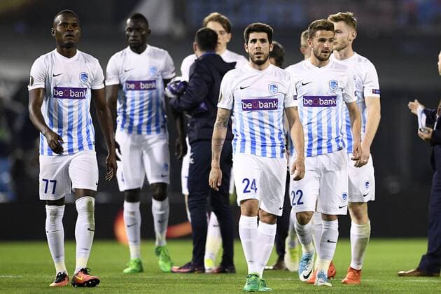 Genk s Mwbana Ally Samatta and Genk s Alejandro Pozuelo pictured after a soccer game between Spanish club Real Club Celta de Vigo and Belgian team KRC Genk, Thursday 13 April 2017, in Vigo, Spain, the first leg of the quarter finals of the Europa League competition. YORICKxJANSENS  x05081328x