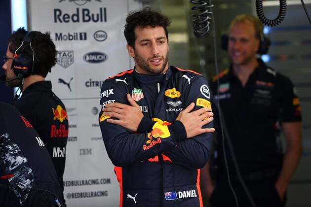 Bahrain Grand Prix, Sakhir 13 - 16 April 2017 14.04.2017 - Free Practice 1, Daniel Ricciardo (AUS) Red Bull Racing RB13 
