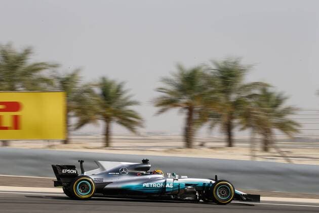 44 Lewis Hamilton (GBR, Mercedes AMG Petronas Formula One Team), Motorsports: FIA Formula One World Championship WM Weltmeisterschaft 2017, Grand Prix of Bahrain, Sakhir Bahrain xHOCHxZWEIx