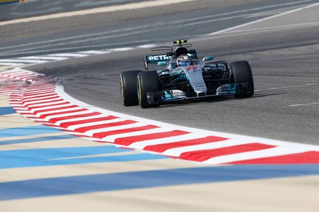 Motorsports: FIA Formula One World Championship WM Weltmeisterschaft 2017, Grand Prix of Bahrain, 77 Valtteri Bottas (FIN, Mercedes AMG Petronas) Sakhir Bahrain xHOCHxZWEIx