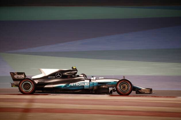 Motorsports: FIA Formula One World Championship WM Weltmeisterschaft 2017, Grand Prix of Bahrain, 77 Valtteri Bottas (FIN, Mercedes AMG Petronas), Sakhir Bahrain xHOCHxZWEIx