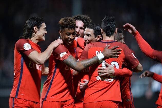 Fußball, Angers SCO - Paris St. Germain 11 ANGEL DI MARIA (psg) - 25 ADRIEN RABIOT (psg) - 03 PRESNEL KIMPEMBE (psg) - 09 EDINSON CAVANI (psg) - JOIE FOOTBALL : Angers vs Paris SG - Ligue 1 - 14 04 2017 AnthonyBIBARD FEP Panoramic 