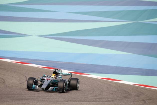 Motorsports: FIA Formula One World Championship WM Weltmeisterschaft 2017, Grand Prix of Bahrain, 44 Lewis Hamilton (GBR, Mercedes AMG Petronas F1 Team), Sakhir Bahrain xHOCHxZWEIx