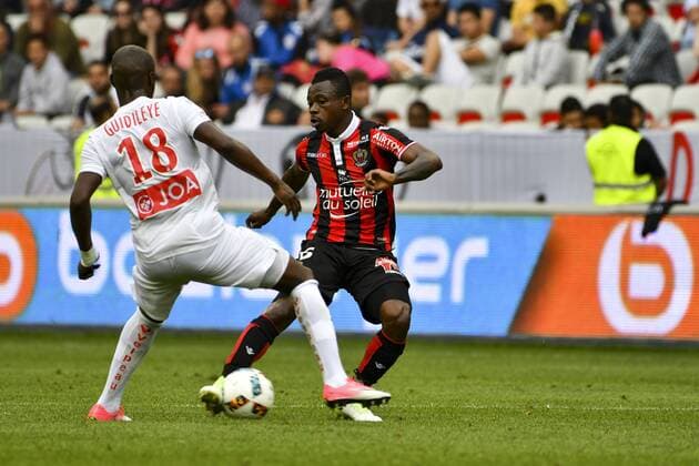 Fußball, OGC Nizza - AS Nancy Jean Michael Seri (OGC Nice) FOOTBALL : Nice vs Nancy - Ligue 1 - 15 04 2017 NorbertScanella Panoramic 