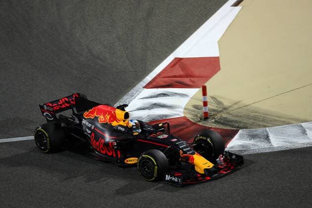 Bahrain Grand Prix, Sakhir 13 - 16 April 2017 16.04.2017 - Race, Daniel Ricciardo (AUS) Red Bull Racing RB13 