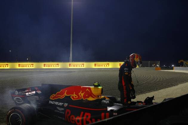 Bahrain Grand Prix, Sakhir 13 - 16 April 2017 16.04.2017 - Race, Max Verstappen (NED) Red Bull Racing RB13 retires from the race 