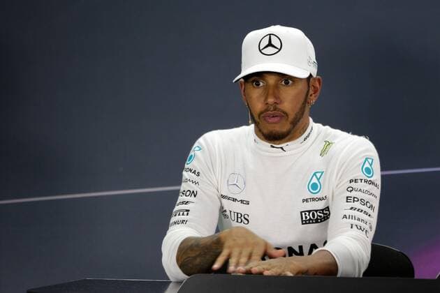 Bilder des Tages - SPORT Bahrain Grand Prix, Sakhir 13 - 16 April 2017 16.04.2017 - Race, press conference PK Pressekonferenz Lewis Hamilton (GBR) Mercedes AMG F1 W08 