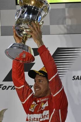 Grand Prix Bahrain, Sakhir Int. circuit, Manama, Bahrain, Formula1, Round 3, 2017. Motorsports: FIA Formula One World Championship WM Weltmeisterschaft 2017, Grand Prix of Bahrain, 5 Sebastian Vettel (GER, Scuderia Ferrari) Sakhir Bahrain xHOCHxZWEIx